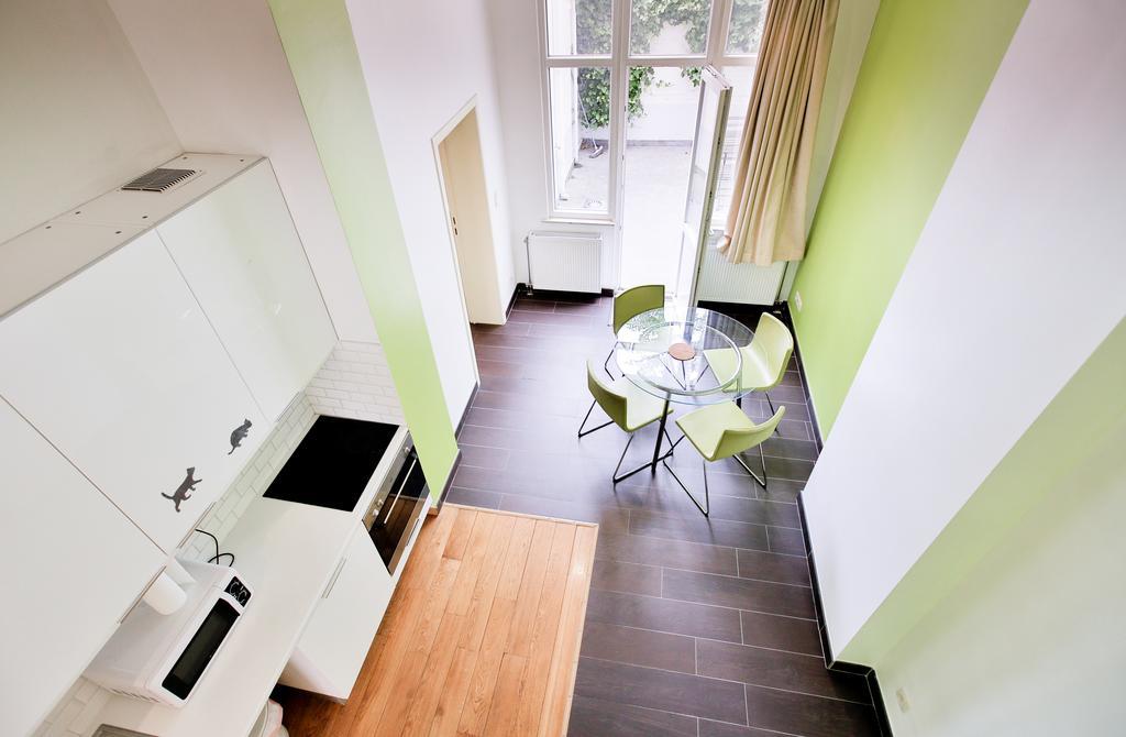 בריסל Louise Uptown Apartments חדר תמונה