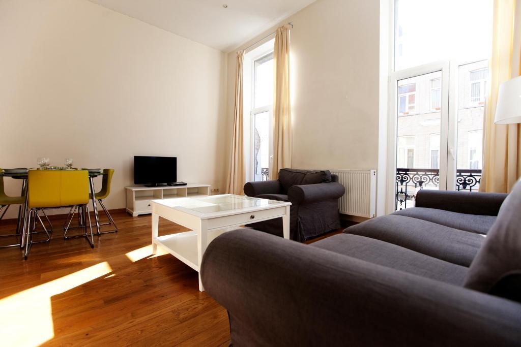 בריסל Louise Uptown Apartments חדר תמונה